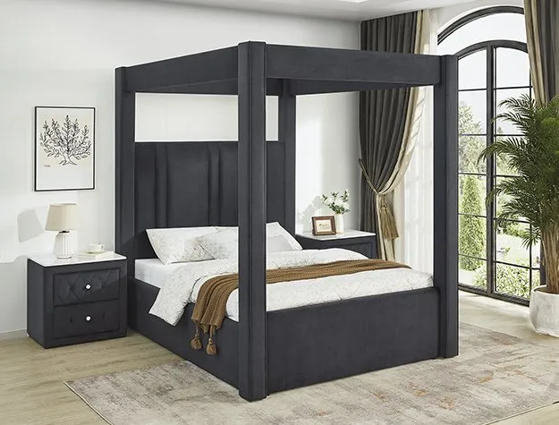 #5117BK - The "Jayla" Canopy Bed